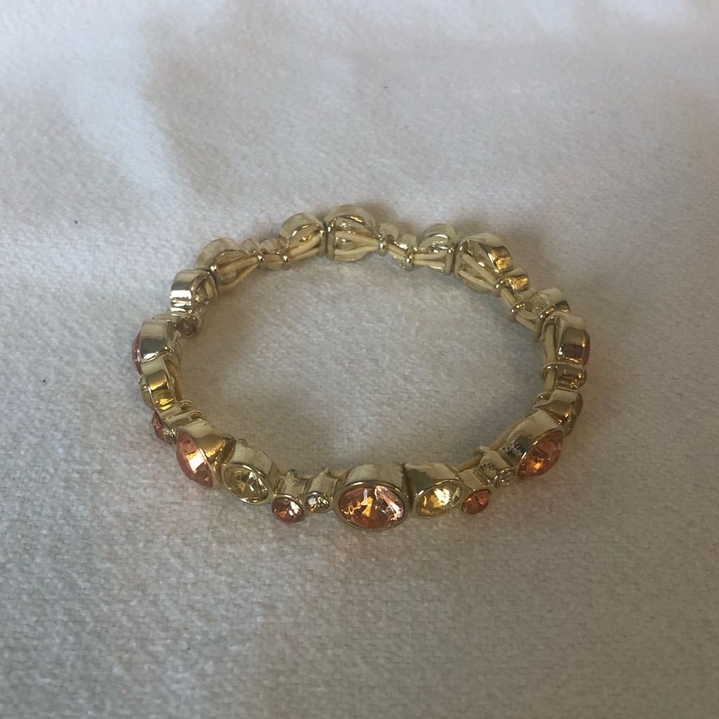 Elegant Gold Bracelet With Peach And Yellow Faceted Stones